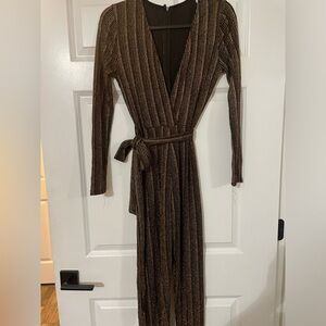 Elegant Black and Gold Striped Women's Dress